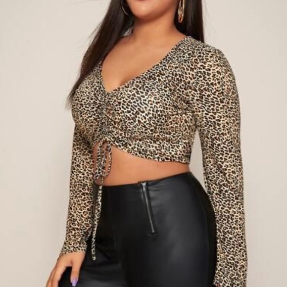 Sleeve Ruched Drawstring Leopard belle sleeve - Picture 3 of 3